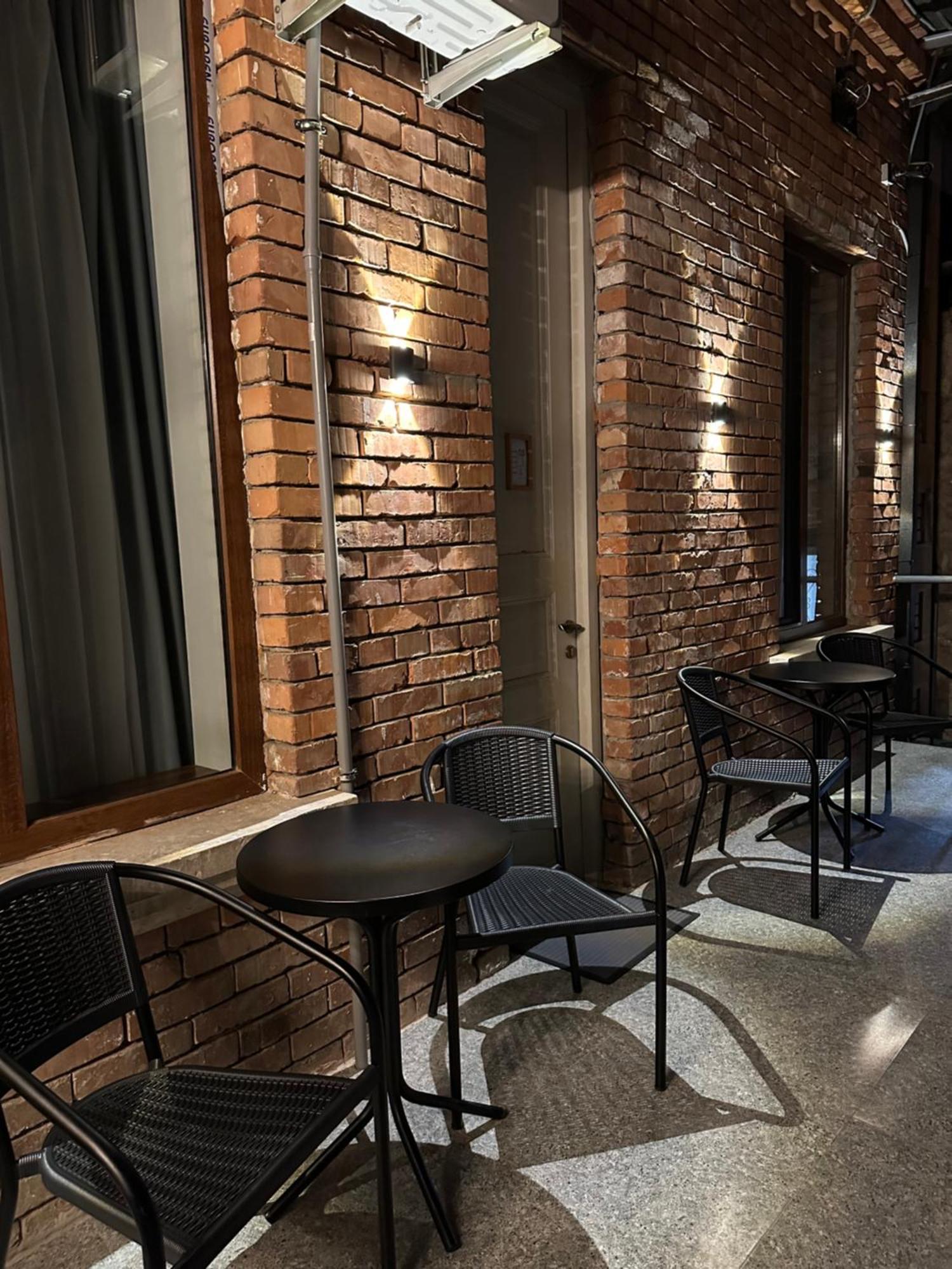 Hotel Ticiani 15 Кутаиси Экстерьер фото